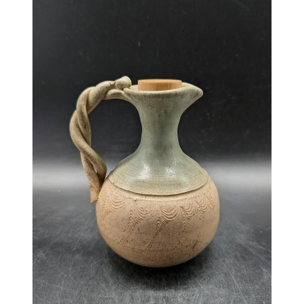 Vintage Studio Pottery Signed Ceramic Cruet Jug Twisted Handle‎ Stopper 5 5"